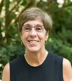 Tessie San Martin